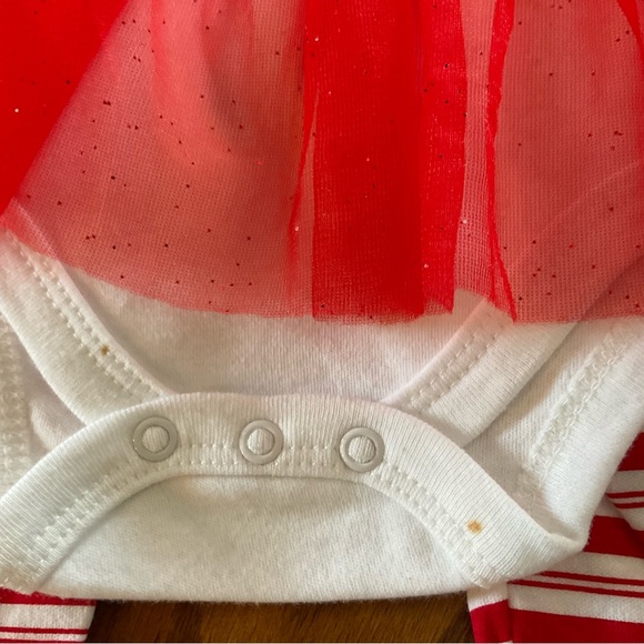 NWT Little Treasure 3-Pc Outfit, Baby 0-3 Mos. - Picture 9 of 10